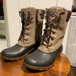 Sperry Duck Boots NWOT